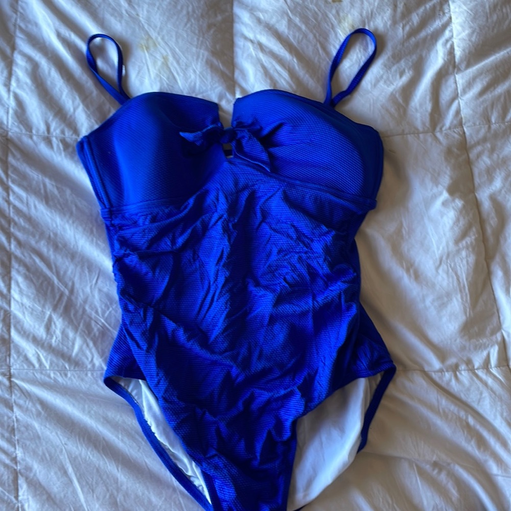 Adorable Kona Sol one piece